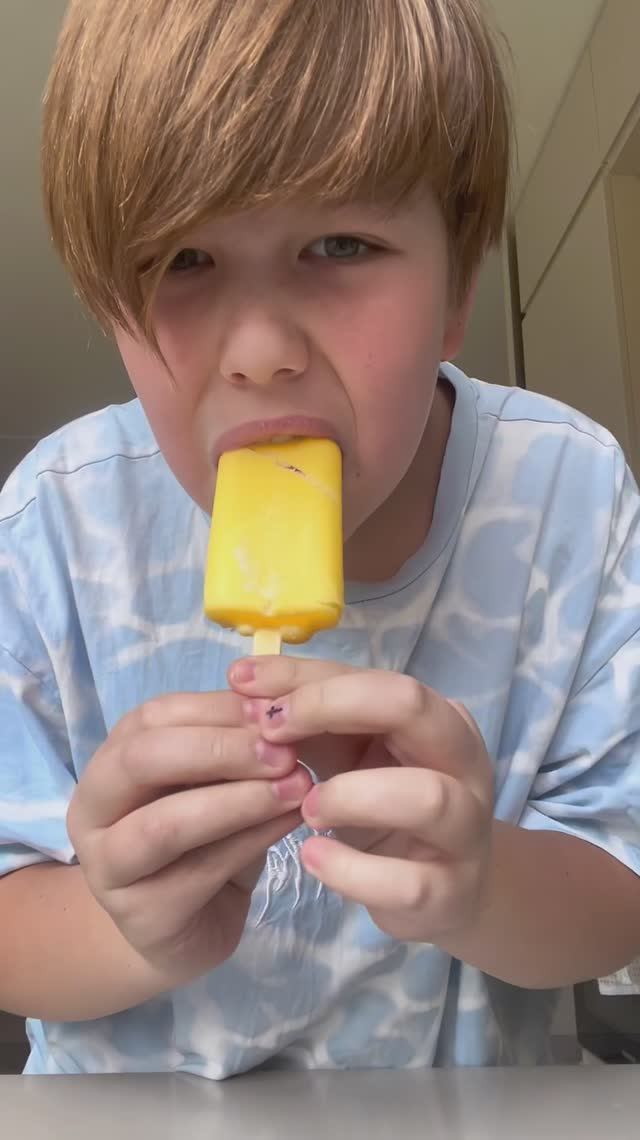 ПРАНК НАД МАМОЙ 😆