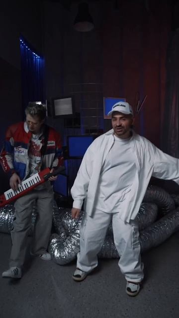 Танцуйте под мою новую песню! «Звонкий смех» на всех площадках ❤️😻 смотреть онлайн