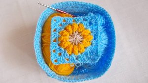 Бабушкин квадрат с цветком. Уроки вязания для начинающих. Квадратные мотивы Урок 168 crochet squar