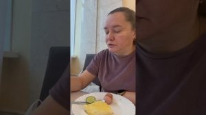 Пшеничная каша, омлет. Мукбанг #еда#вкусная еда. Завтрак в санатории 24.10.2025