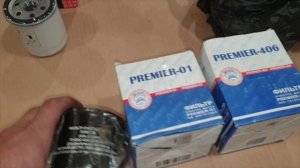 Фильтра масленые с верхним расположением перепускного клапана . Подходят для chrysler 300c .