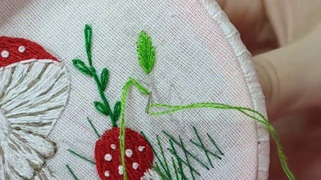 Вышиваем листья 🍁