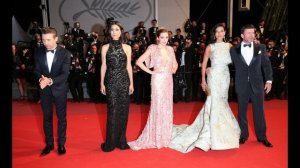 Джулия Джонс ( Julia Jones )