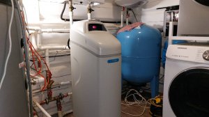 Умягчение воды. Ремонт кабинета 1035. Перезасыпка загрузки.