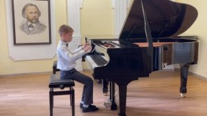 1.К. Черни-Гермер тетрадь 1 Этюд №43 D-dur  2.К. Черни соч. 718 Этюд №11 A-dur