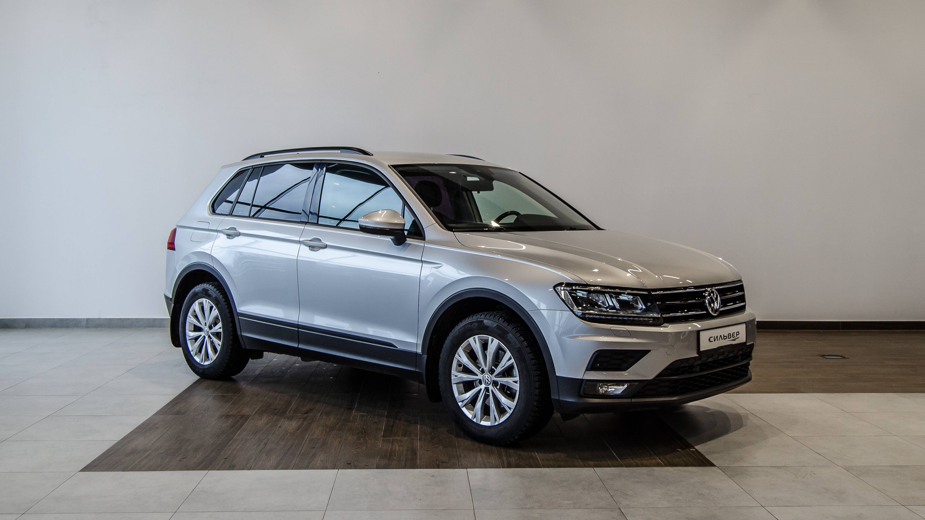 Volkswagen Tiguan II, 2019 смотреть онлайн