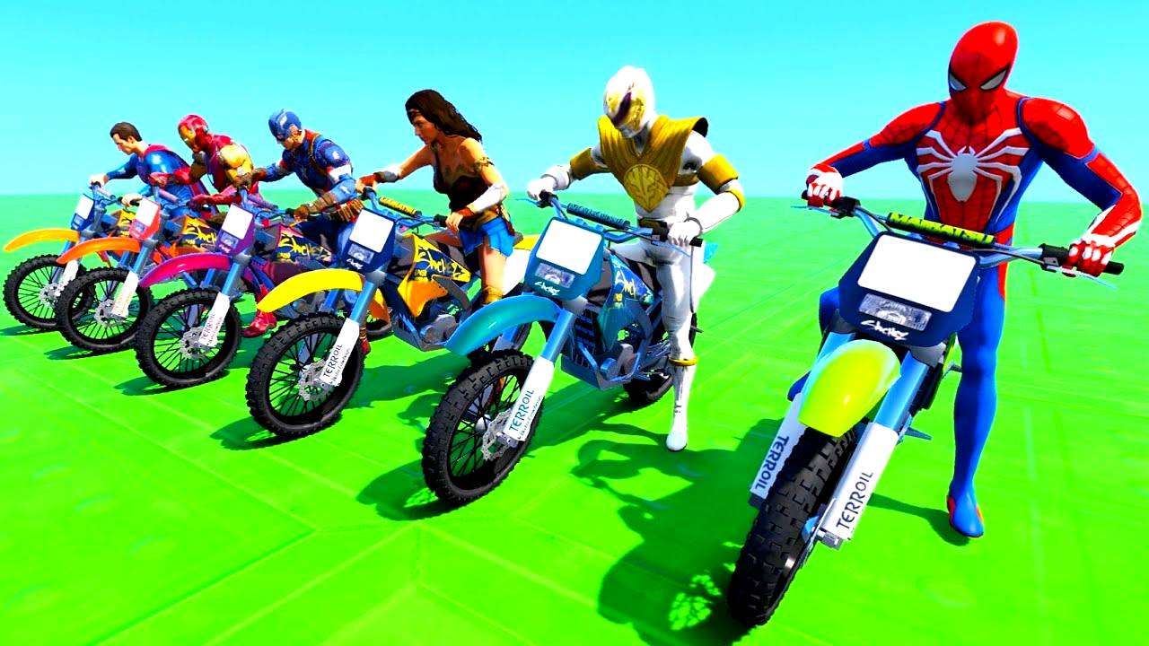 ЧЕЛОВЕК-ПАУК и МОТОЦИКЛЫ с Железным Человеком и Халком Паркур Челлендж Супер Гонки на Матоциклах