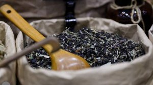 Россиянам посоветовали места для покупки необычных сувениров