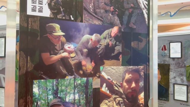 Выставка портретов бойцов «Они сражались за Родину» в Калининграде в ТРЦ «Европа»