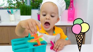 Крис и мама ищут полезное мороженое в супермаркете!