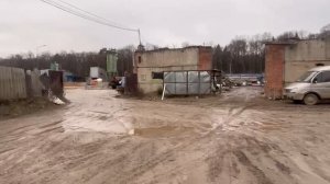 Мусорка у леса никуда не делась 09/11/25