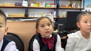 Библиотечный урок "Знакомство с библиотекой" для первоклассников МБОУ Ожулунская СОШ