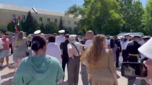 Папуасы. ЧВВМУ им. П. С. Нахимова смотреть онлайн