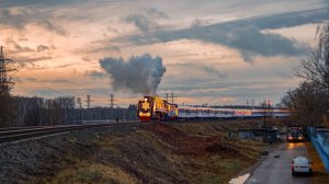 "Разбудил половину районов Москвы" П36-0027 следует с ПоездомДедаМороза на станцию Лосиноостровская