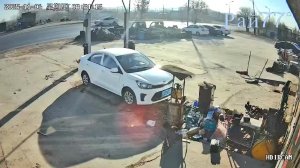 Сбежавший мотороллер