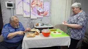 44 года в браке Живем душа в душу и всегда готовим вместе ДОМАШНЯЯ ВЫПЕЧКА И СУХАРИ от ПОДВАЛ ИЛЬИЧА