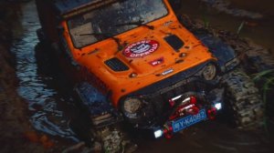 Приключения радиоуправляемой трофи модели 4x4 Yikong 4082 Rubicon