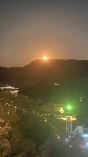 В тоске был я с утра, что нужно уезжать