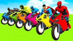 СУПЕР ГОНКИ на МОТОЦИКЛАХ. ЧЕЛОВЕК-ПАУК с Супергероями Халком и Железным Человеком. Паркур-челлендж