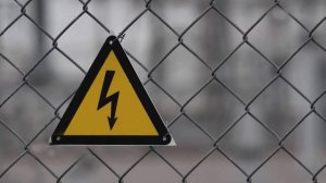 Перебои с электроэнергией на Украине продлятся до конца воскресенья