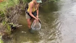 АУКЦИОН КОНТЕЙНЕРОВ В США.Купили склад охотника за $3000, а там лодка висит