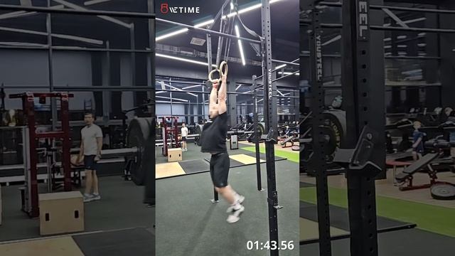 Шараков Артём Реутов-2. сотрудник УК. выполнил  повторений