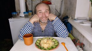 обед с Рыжулей. спасибо за донат. ещё раз про Илью. мукбанг. обжор. еда на камеру. диета. шизофрения