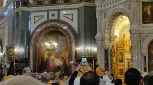 Патриаршая Литургия в Храме Христа Спасителя перед началом ХII Съезда по социальному служению