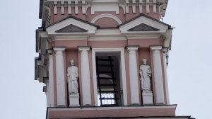 Храмовый ансамбль и кое-что еще на Лиговке в Петербурге