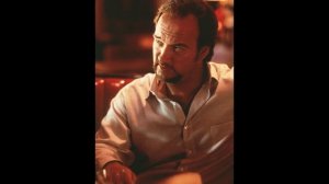Джэймс Белуши ( James Belushi )