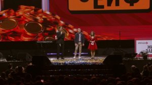 Как выиграть 100 000 рублей за 5 минут? | Живой Завтрак 2025