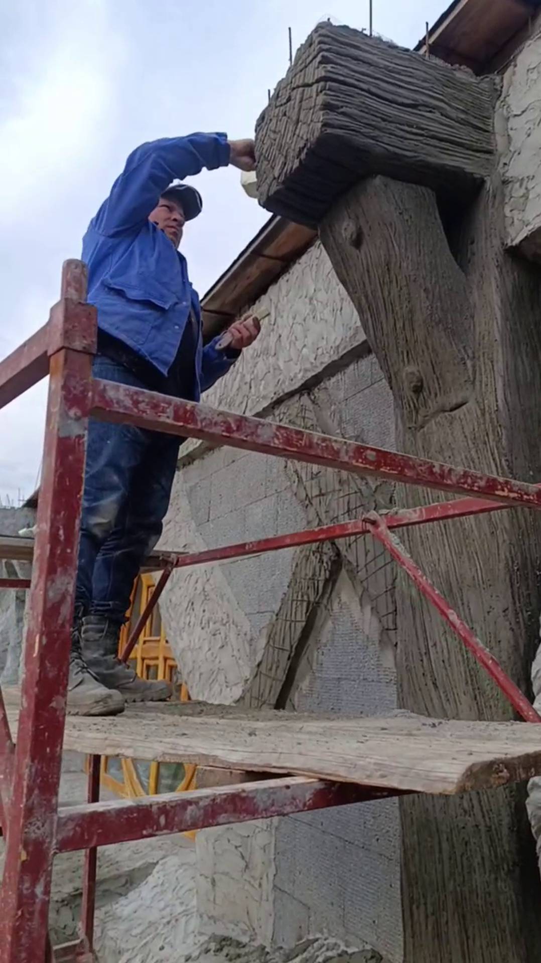 сказочные  дома   декор стен  из  арт бетона  мастер Виталь.