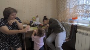 Леночка чуть со стыда не сгорела...