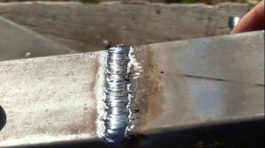 Надоело прожигать тонкую профтрубу. Попробовал нестандартный способ ведения электродом. Получилось!