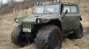 Болотоход ХУНТА с двигателем от Паджеро 3,2 td + трансмиссия