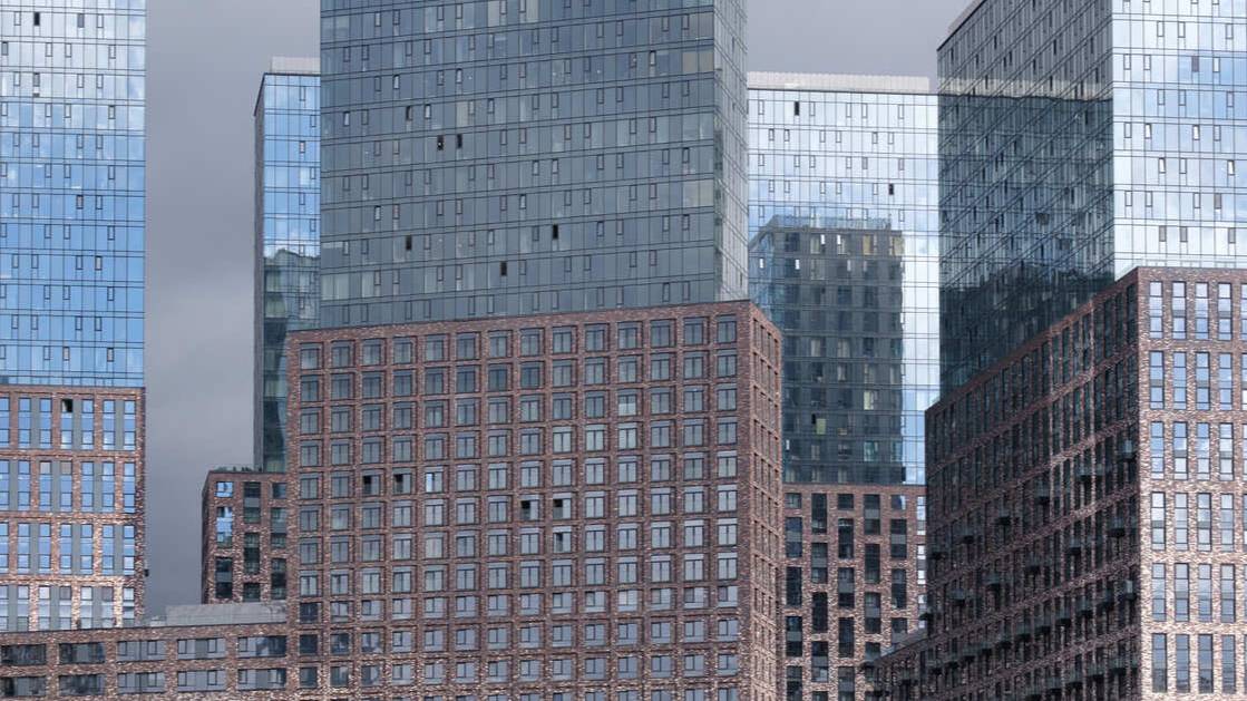 Количество предложений продажи квартир комфорт-класса упало на 40%