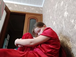 я хочу чтобы вы начали писать комментарий под роликами там где я всегда для вас всякие подарочки