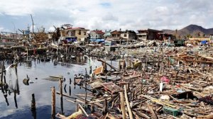 Самый мощный тайфун года «Фунг-Вонг» обрушился на Филиппины