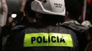 Эскортник накачивал старых туристов наркотиками и обворовывал