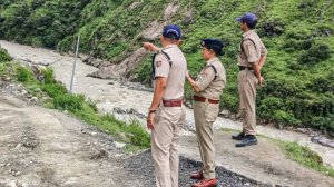 Обезглавленную женщину без рук и ног нашли в канаве около полицейского участка