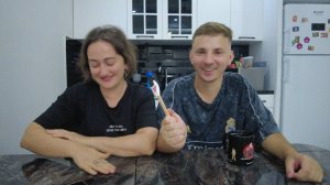 Отношения с парнем младше норм или нет