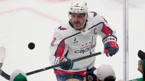 Вратарь "Сент-Луис Блюз" пытался украсть 900-ю шайбу Овечкина