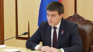 Программа "Главные новости" на 8 канале от 10.11.2025 Часть 1