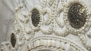 ВЫШИВАЮ ДЕВИЧИЙ СВАДЕБНЫЙ ВЕНЕЦ 19 ВЕКА.
ЧЕМ ВЫШИВАТЬ В ТЕХНИКЕ САЖЕНИЕ ПО БЕЛИ. ОБЗОР МАТЕРИАЛОВ