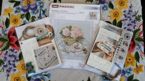 С днем вышивальщицы! Чем можно себя порадовать)