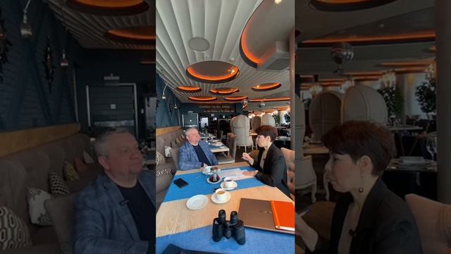 Интервью с бизнес-тренером Алексеем Пиличевым смотреть онлайн