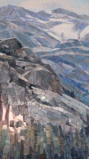 Горный пейзаж из мозаики