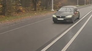 Что в голове у водителя бэхи??