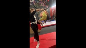 Воздушная гимнастика тренировка