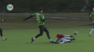 Традиционно ко Дню полиции стражи порядка становятся участниками футбольного матча